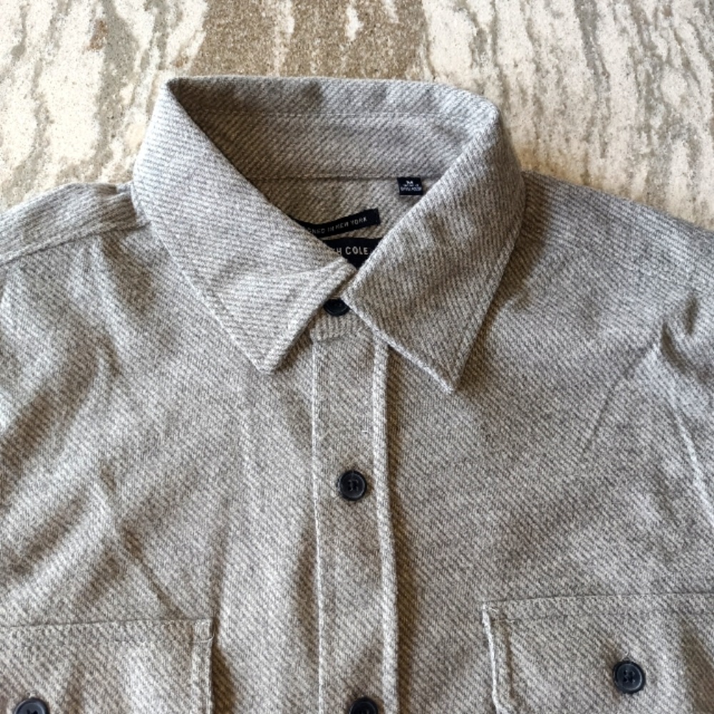 Kenneth Cole Men's Mobility Knit Shirt New Size Medium